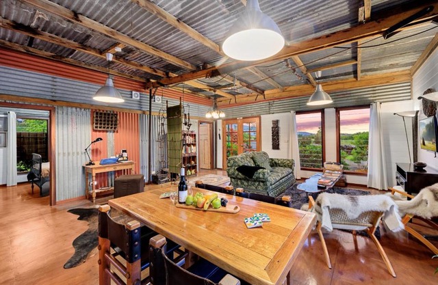 Sunset Cottage - Yarra Valley