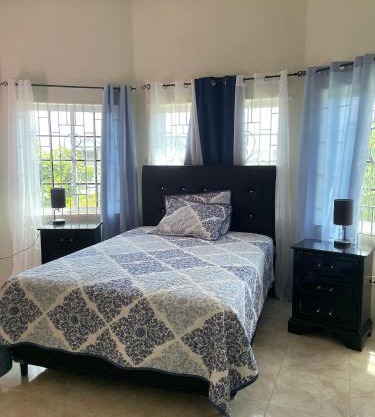 Sunset grove hideaway