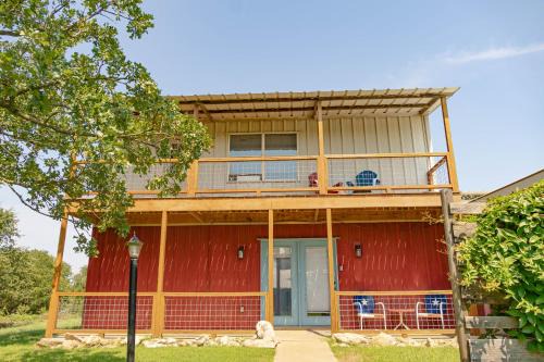 Sunset Oaks Retreat Events, Farm Animals & Views