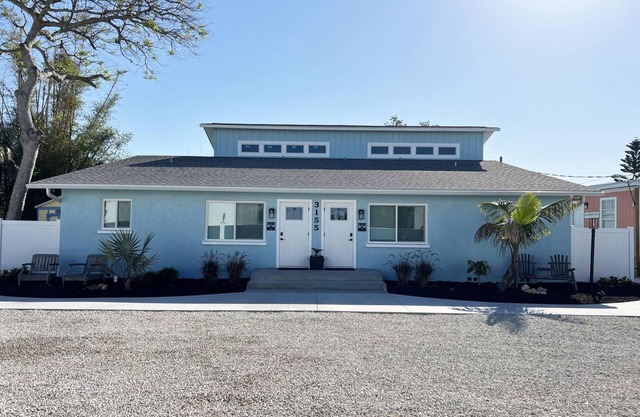 Waterside Home Unit A 2Bed/1Bath GCV1-084