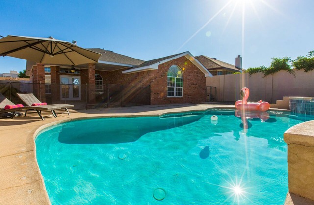 Book your Spring Break Getaway -NO PARTIES ALLOWED-