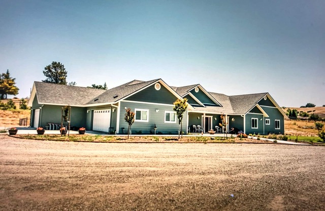 Sunshine Hills