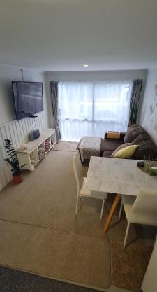 Sunshine Summit - Close to hospital, CBD, Beach