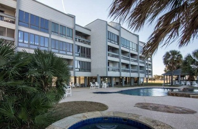 Sunshine Vibes Appartement au bord de l'eau avec piscine au lac Sabine w