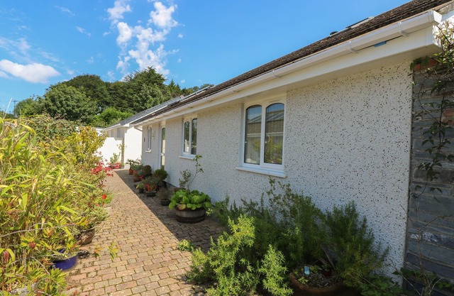 Suntrap Hideaway, ST. AUSTELL