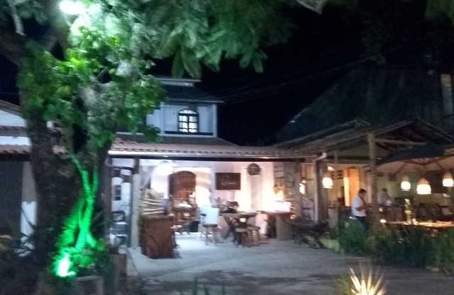 Un hébergement super central et confortable dans le centre d'Arraial dajuda