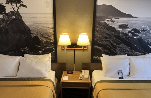 Super 8 by Wyndham Fort Bragg