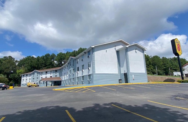 Super 8 by Wyndham Homewood Birmingham Area