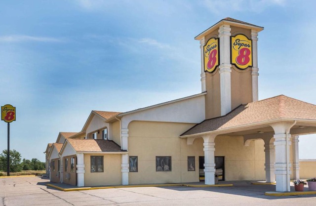 Super 8 by Wyndham Lexington