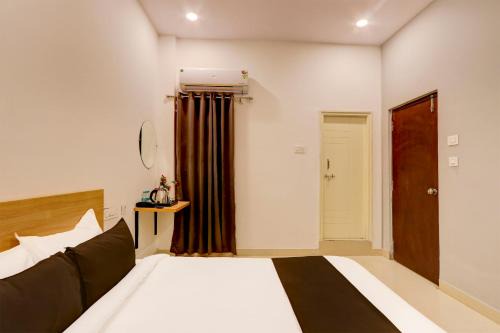 Super Collection O De Alphabet Hotel ECIL