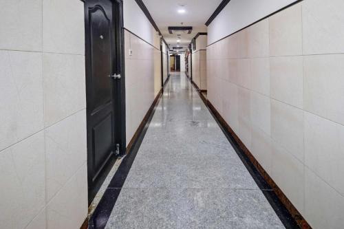 Super Collection O Sabharwal Residency Near Lalbagh Botanical Garden