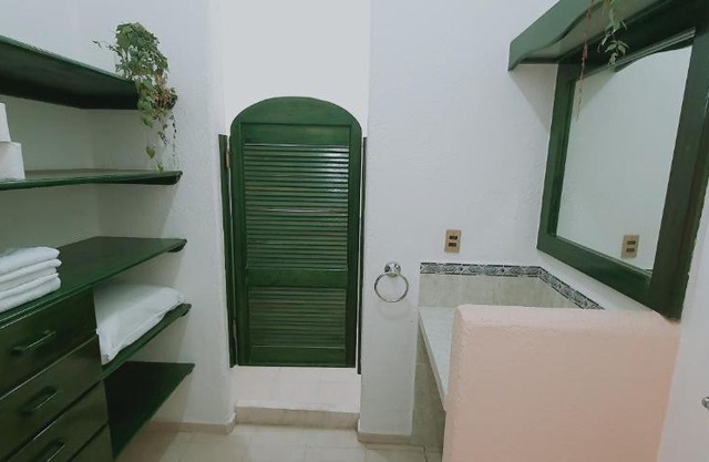 Super Habitación 4 personas , fresca, tranquila y cómoda