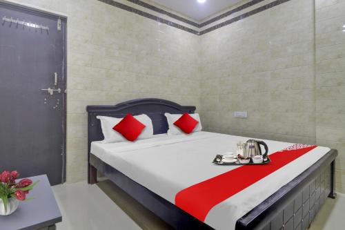 Super Hotel O Ashoka Classic Near Gokul Chat