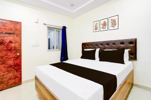 Super Hotel O R Square