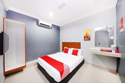 Super OYO 720 Corridor Hotel 2