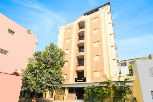 Super Townhouse OAK Secunderabad Near Railway Station Formerly Hotel Brahma