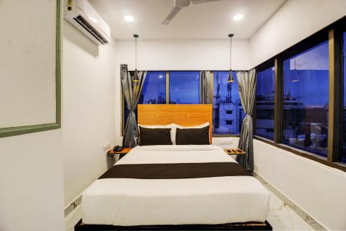 Super Townhouse Rcc Hotel Banjara Hills