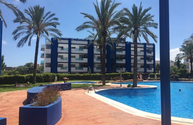 Superbe appartement de 2 chambres dans la belle région de Santa Eulalia Ibizia