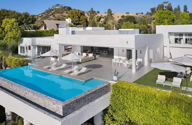 Superb 6-bedroom exquisite contemporary masterpiece in Beverly Hills.