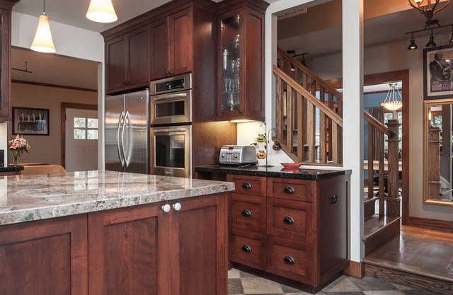 Superbe Bungalow Près de Tout Idéal pour un Séjour Exécutif ou Familial