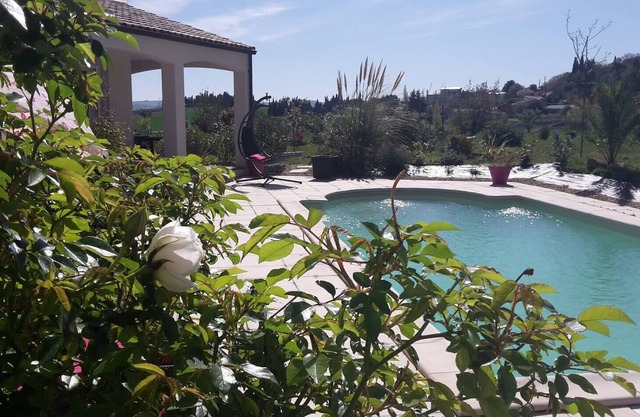 Superbe villa contemporaine, espace , grand confort, havre de paix