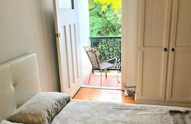 Superb Grand Newtown Inner Sydney Terrace Home
