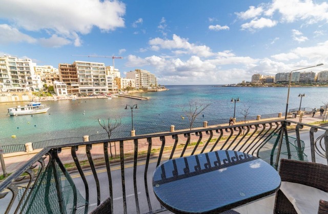 Superb views of Spinola Bay in Heart of St