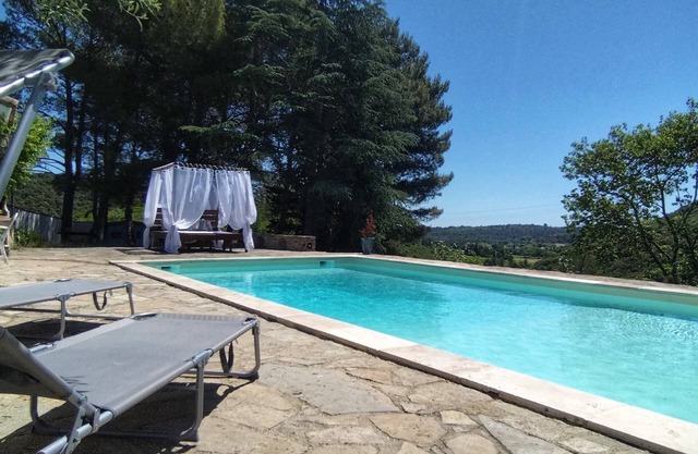 Superb Villa with pool - Exceptional view, 30min from the sea