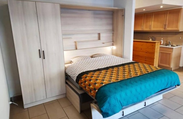 Superbe Studio dans l'enceinte des bains thermaux de Saillon.