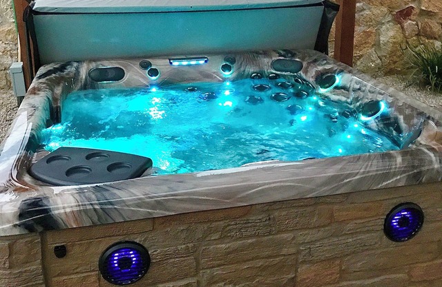 SUPERHOST-Huge Charming Farmhouse Style Home>Jacuzzi>Playground>Arcade>Billards