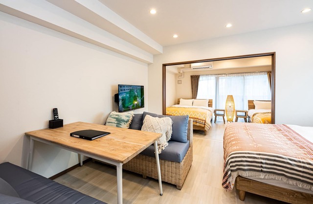 Superior Apartment with 3 Double Beds for 6 People / Fukuoka Fukuoka