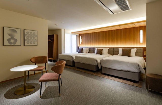 Superior Triple with breakfast/Fukuoka Fukuoka