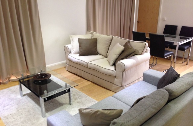 Surbiton Hills Deluxe Apartment