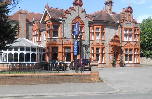 Sure Hotel by Best Western Reading