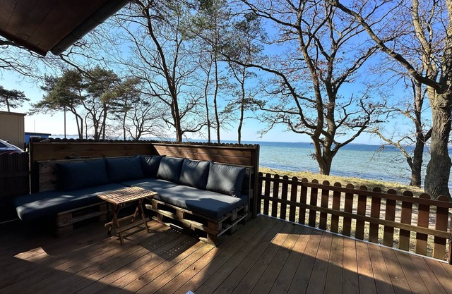 Bungalow 'Surf- In Erster Reihe' avec vue sur la mer, terrasse privée et Wi-Fi