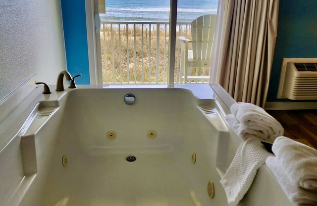 Surf Side Hotel