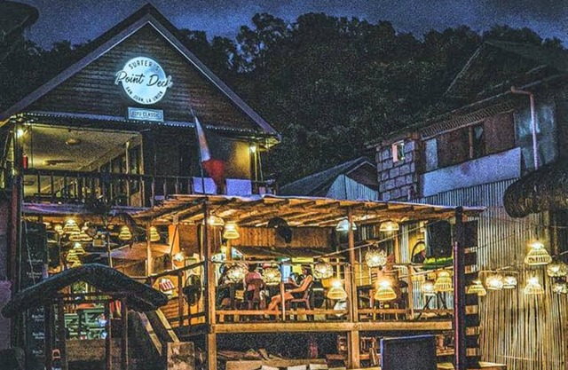 Surfer's Point Deck