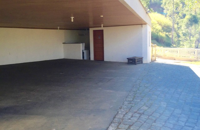 MAISON COSY! GRANDE ESPACE VERT PISCINE HÔTE 15 WIFI CABOHOSP & EV TV