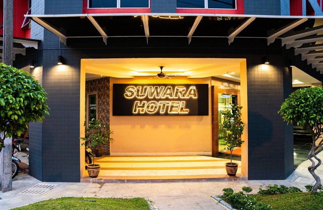 Suwara Hotel