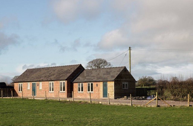 Swallow Barn, MYDDLE