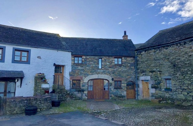 Swallows Barn