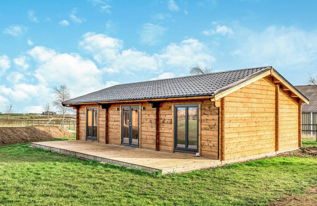 Swaythorpe Lodge (Pet)