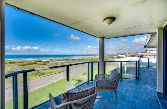 Sweeping Ocean Views -136 NewellPetsNegotiableWiFi