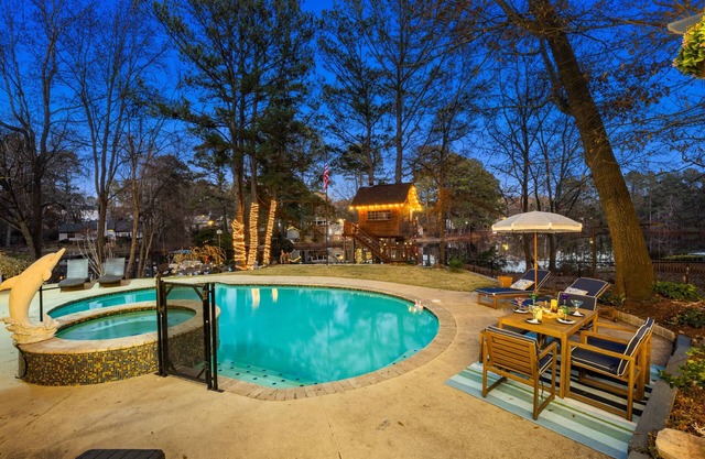 Magical Spring Break Stay for Families!