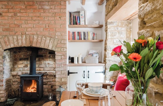 Sweetheart Cottage-Cosy 2BD in Cotswolds