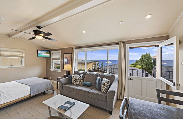 Swim, bike, relax, explore Laguna Beach 3 Villa D'Arte