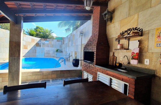 Piscine, 3 dortoirs, 5 vgs, 400 mts de la plage, Itanhaem