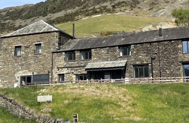 SWIRRAL EDGE COTTAGE, family friendly, with open fire in Glenridding
