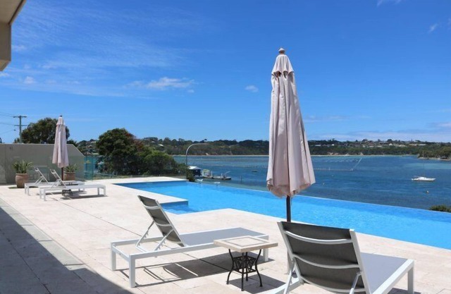 Sybella - 6 Bedroom Option incredible views and a pool