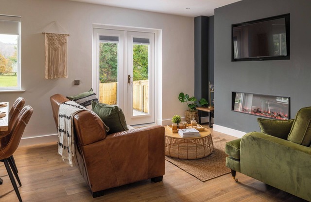 SYGUN, pet friendly, character holiday cottage in Beddgelert